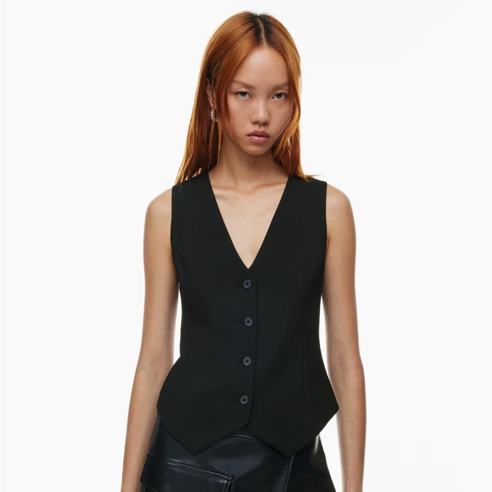 Babaton Vest